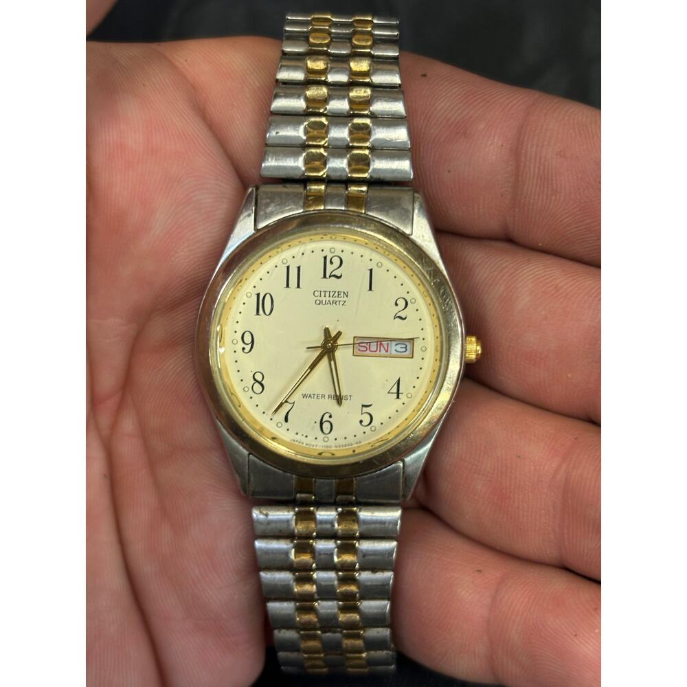 Vintage Citizen 1100-S63910 2-Tone Men’s Watch! New Battery!